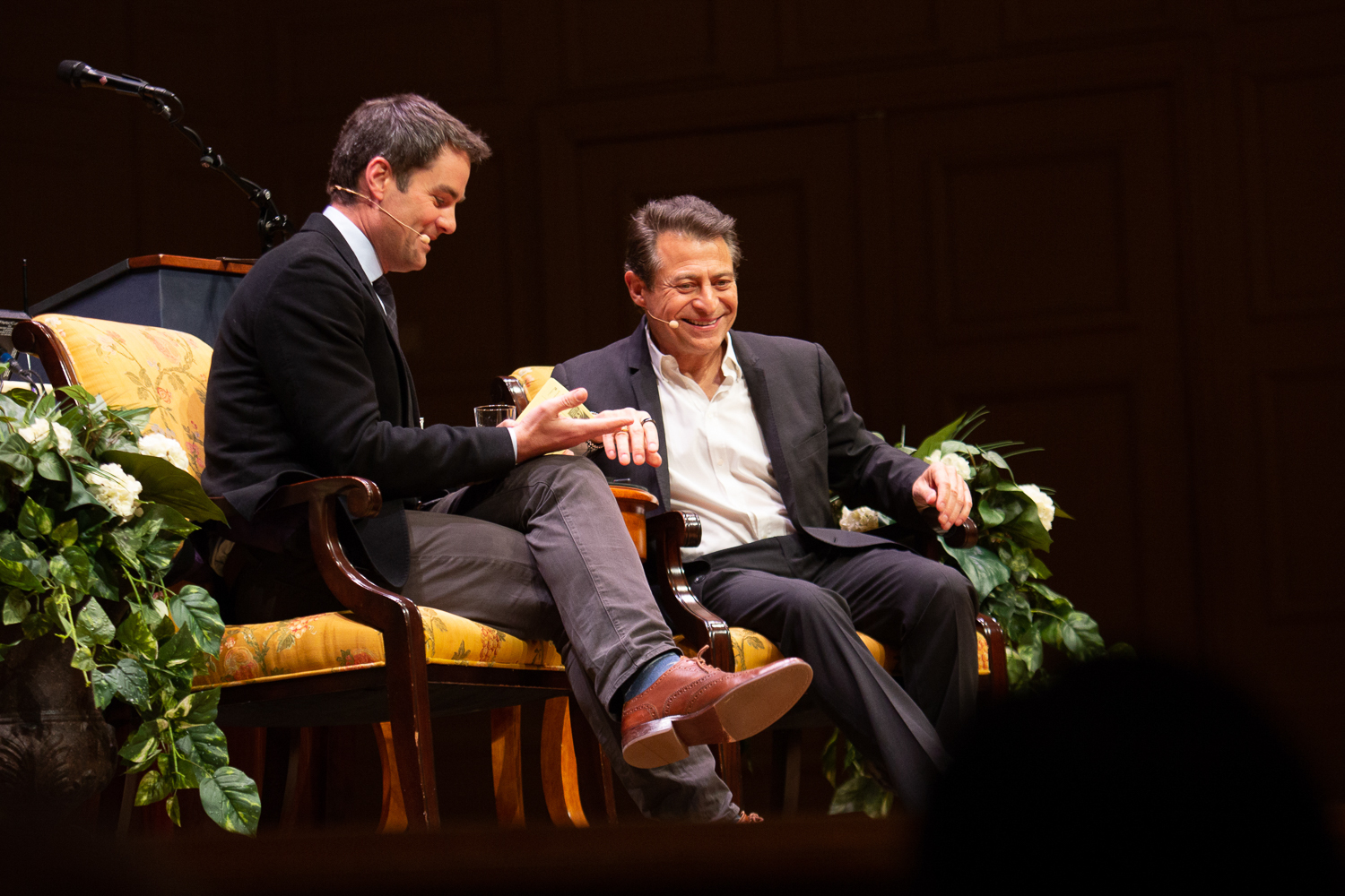 Peter Diamandis sits on stage with Jared Bowen