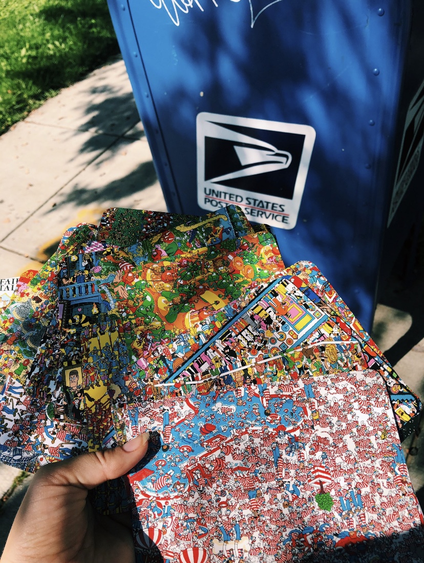 Carolyn Acquaviva '20 is sending postcards to her new students