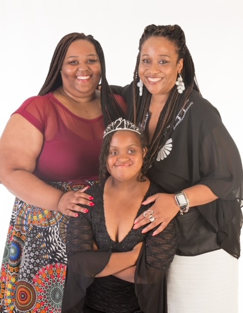 Roxanne Hoke-Chandler with her adult daughters