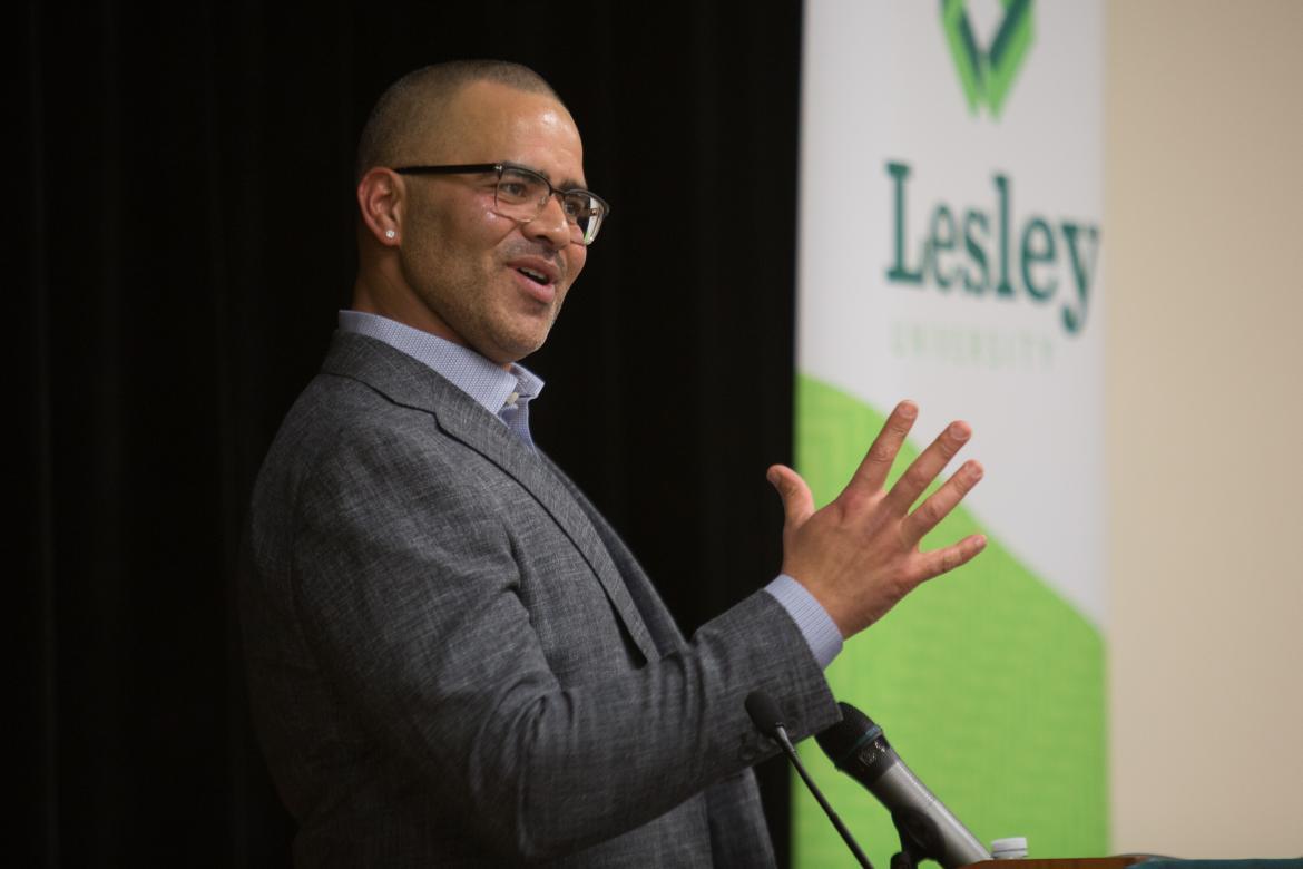 Broadway actor Christopher Jackson speaking to the crowd in Washburn Auditorium
