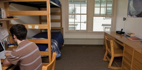 Wendell House dorm room 