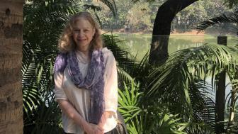 image of jane richardson outdoors, tropical setting