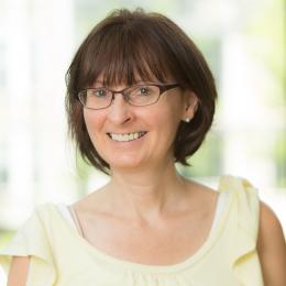 faculty lisa lombardi