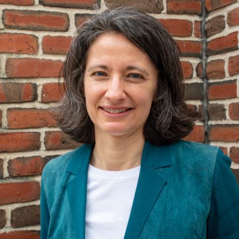 Shirin Philipp headshot
