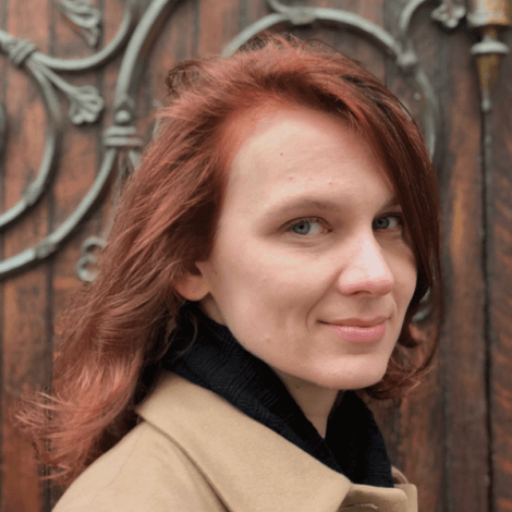 headshot of Aya Karpinska