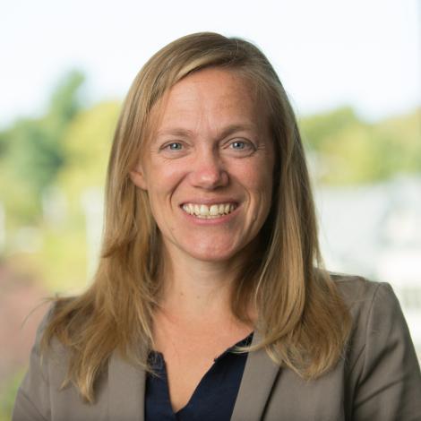 Faculty member Summer Clark, headshot