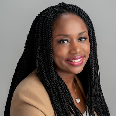 Headshot of Shanae Chapman smiling.