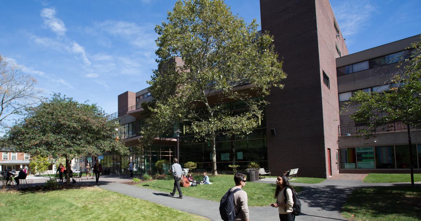 students in the quad on doble campus during the spring