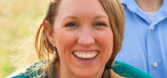 Closeup photo of Maureen Lothrop
