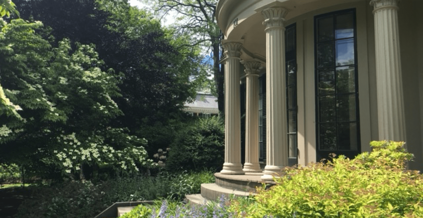 A photo of 101 Brattle on the South Campus.