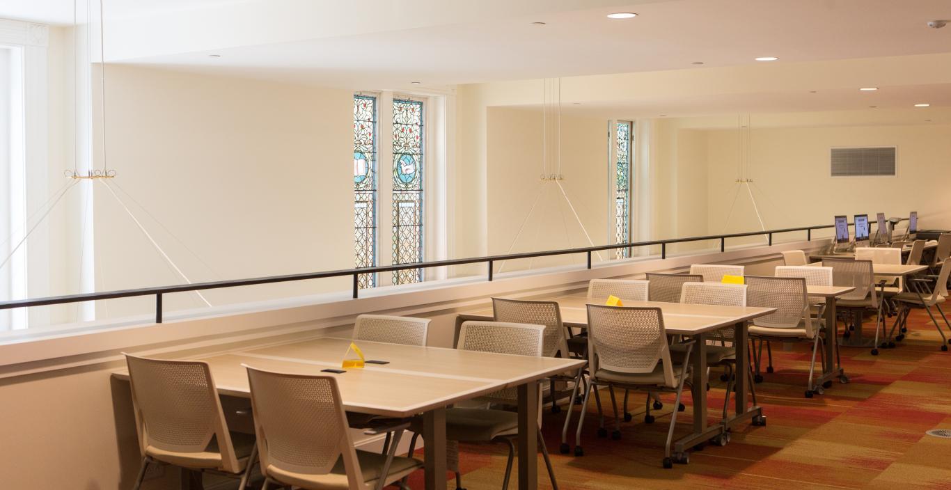 Lunder Arts Center Moriarty Library