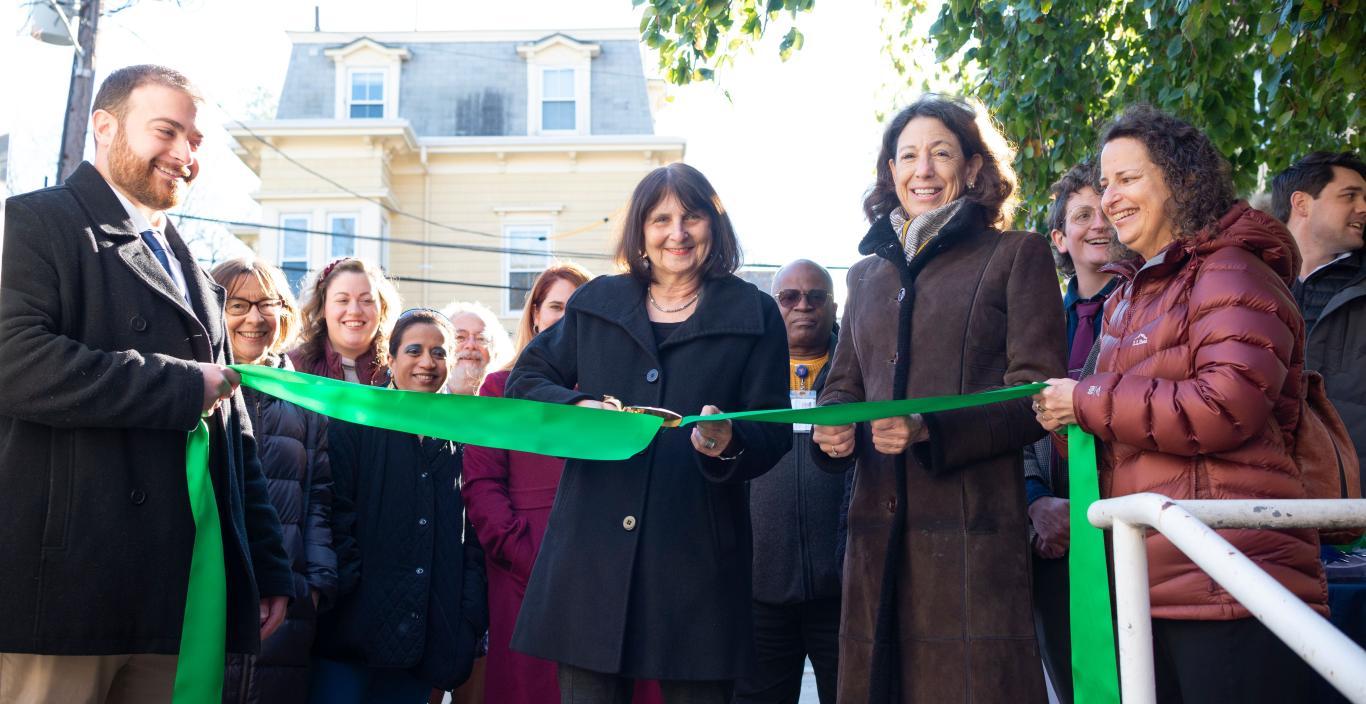 Riverside ribbon cutting