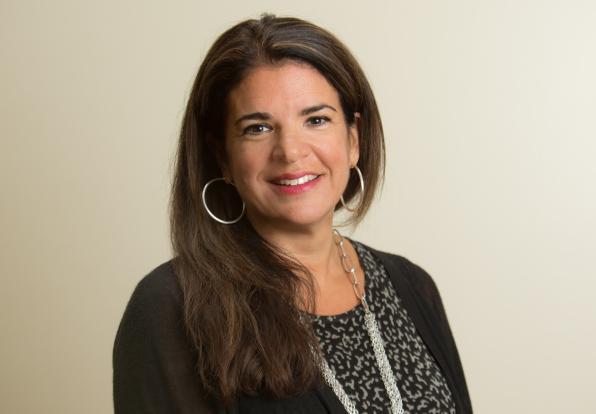 headshot of debbie mosher